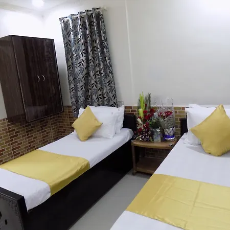 Sharmin Residency Hotel 3*