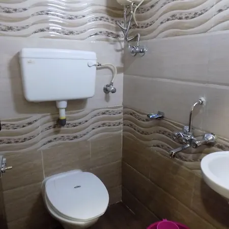 Sharmin Residency Hotel 3*