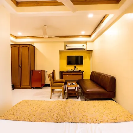 Parklane 3* Mumbai