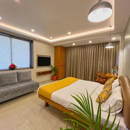 Parklane Hotel 3*