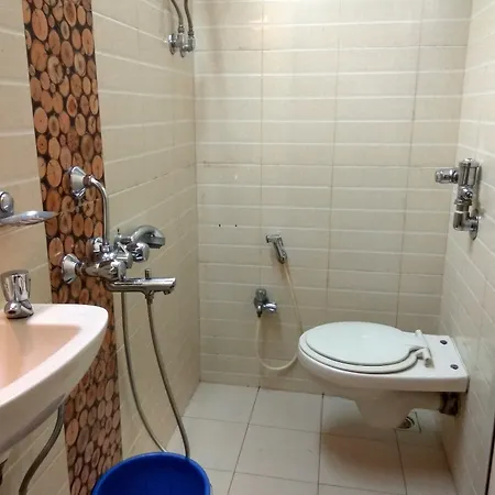 Hotel Broadway Colaba