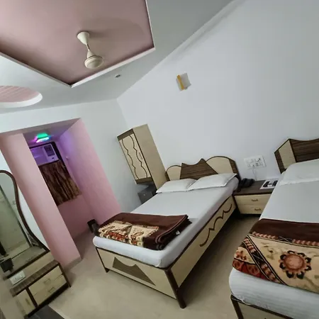 Hotel Broadway Colaba Mumbai