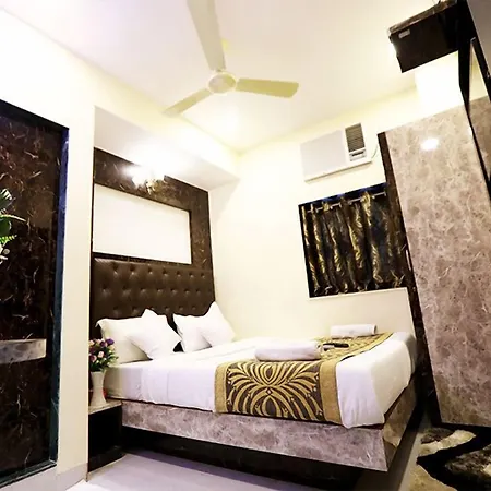 Onyx Residency 3*