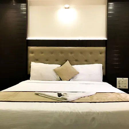 Bkc Palace Hotel 2*