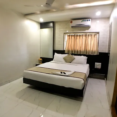 Bkc Palace 2*