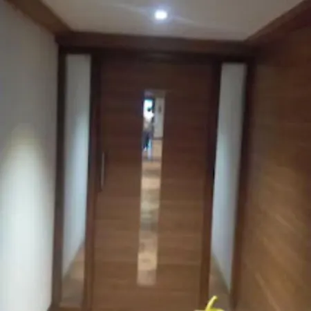 The Royal Orchid Hotel, Chembur Hotel