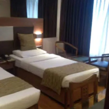 Hotel The Royal Orchid Hotel, Chembur