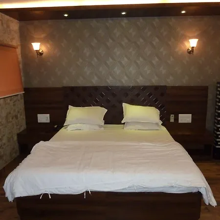 Regal Palace Hotel
