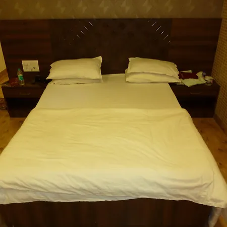 Hotel Regal Palace