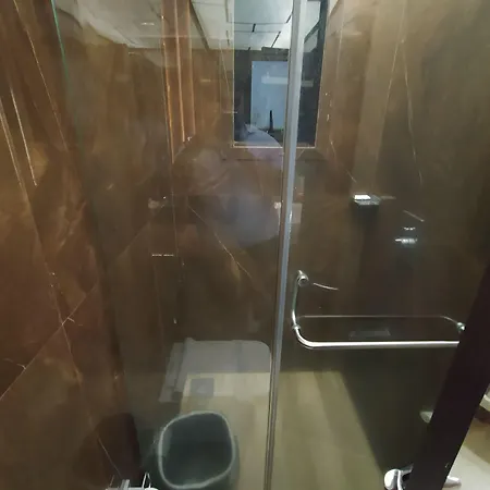 Hotel Modern Mumbai