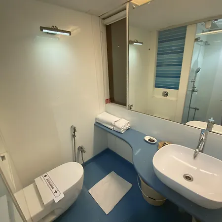 Kohinoor Park 3*