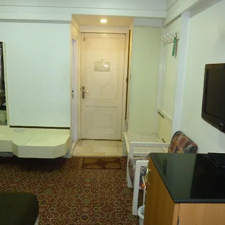 Hotel Balwas International