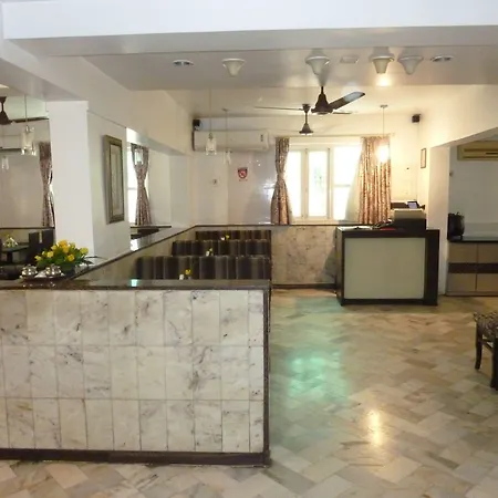 Hotel Balwas International