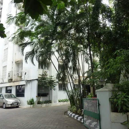 Hotel Balwas International