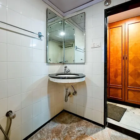 Hotel Balwas International Mumbai