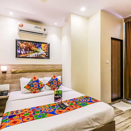 Fabhotel Aksa International 3*