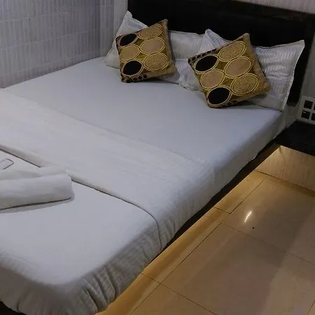Hotel Paris Residency Mumbai