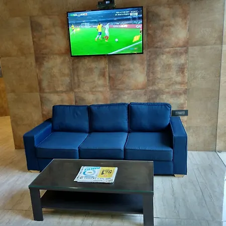 Hotel House Andheri East, 3*