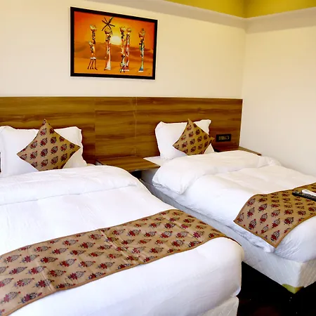 Hotel House Andheri East, 3*