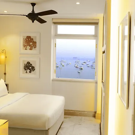 Harbour View Colaba Hotel
