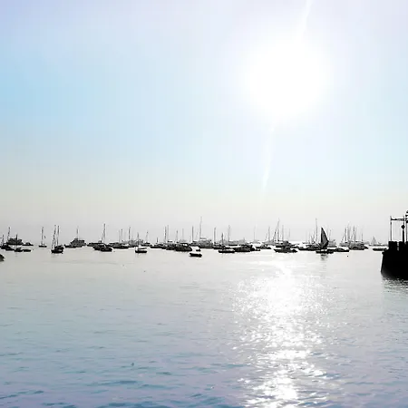 Harbour View Colaba 3* Mumbai