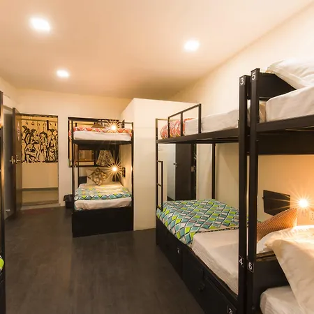Zostel Hostel *