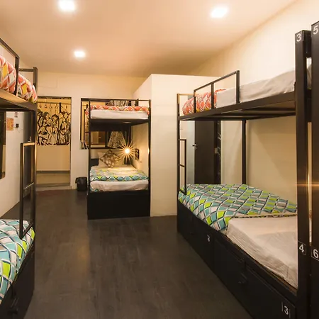 Zostel Hostel *