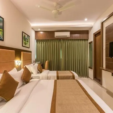Fabhotel Admiral