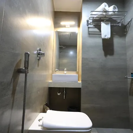 Fabhotel Admiral Hotel Mumbai