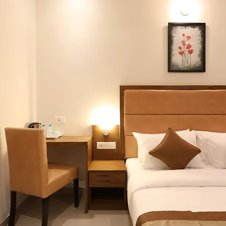 Hotel Fabhotel Admiral Mumbai