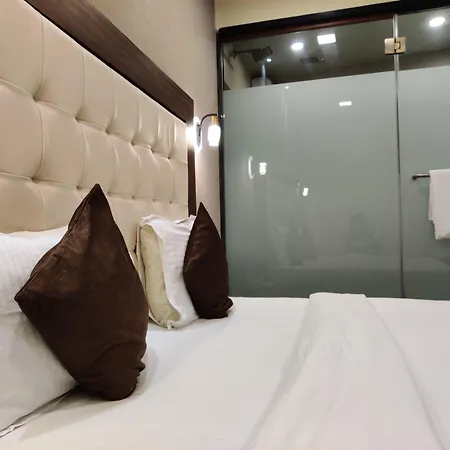 Garden Creek Residency Near Airport Hotel