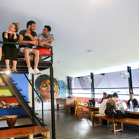 Hostel Backpacker Cowies Mumbai