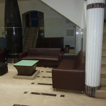 Stars Hotel