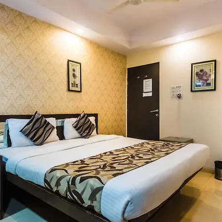 Oyo 488 Andheri Hotel
