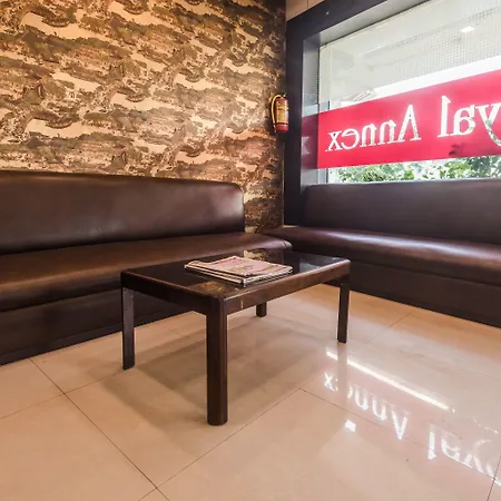 Hotel O Royal Grand Near Chhatrapati Shivaji International Airport