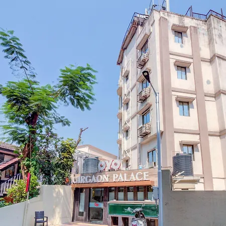 Oyo 9748 Girgaon Palace 3*