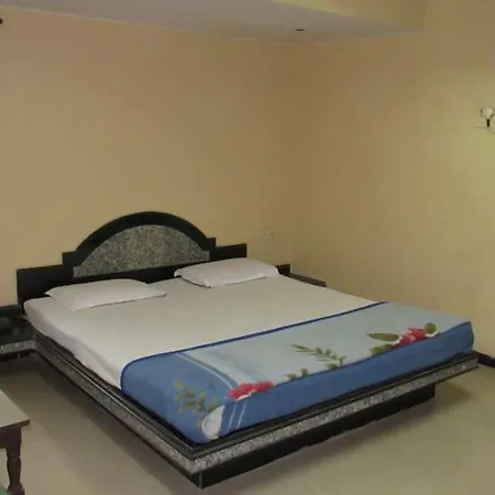 Super O Rajdoot Near Phoenix Palladium Hotel Mumbai