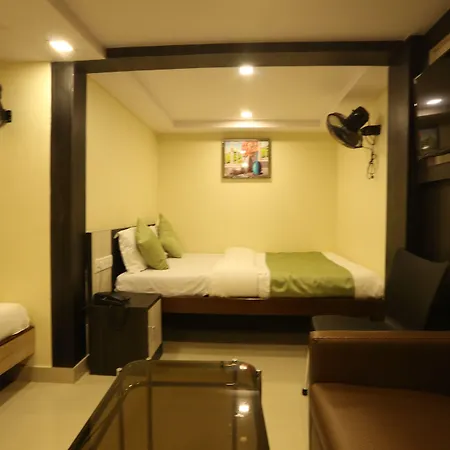 Happyland Hotel