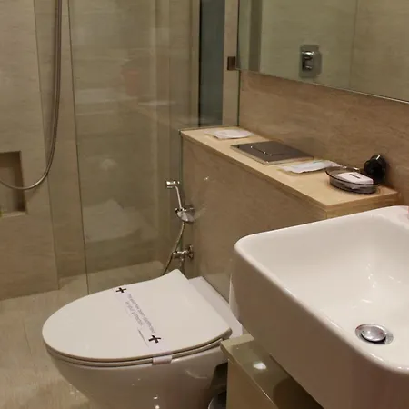 Maxxvalue Hiranandani Powai - Rh5 Apartment *
