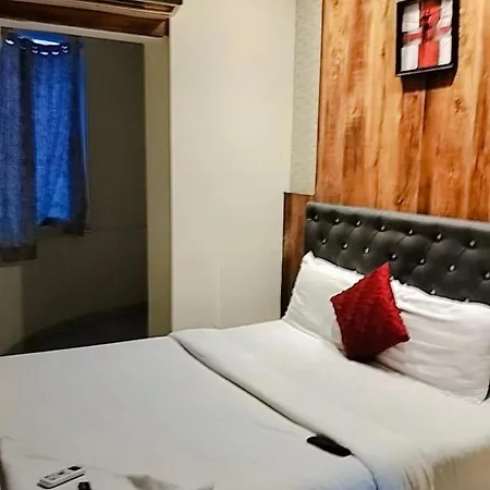 Hotel In Near Dhirubhai Ambani Kokilaben Hospital Andheri West