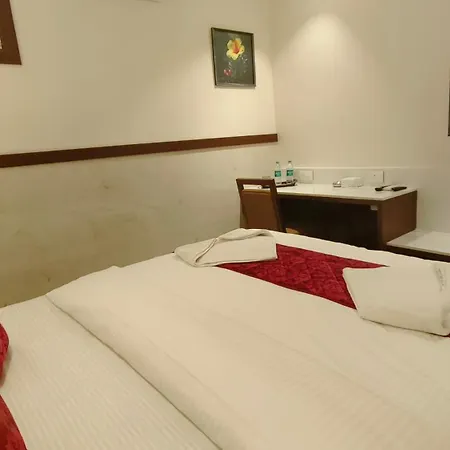 Fabhotel Kamal 2* Mumbai
