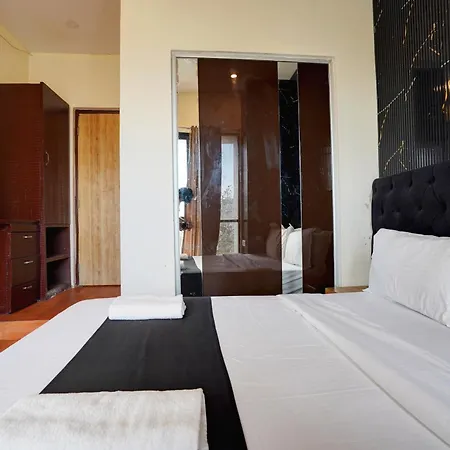 Riddhi Siddhi Parle Hotel