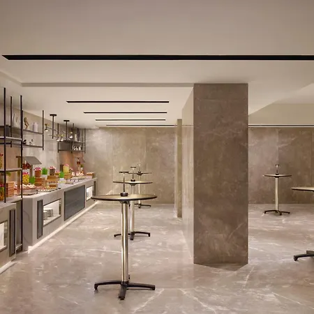 Hotel Fairfield By Marriott Andheri West Mumbai