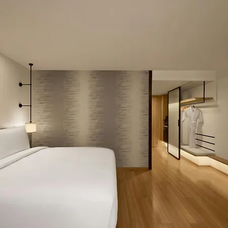 Fairfield By Marriott Andheri West Hotel