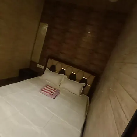 Hotel Bhagirath Mumbai