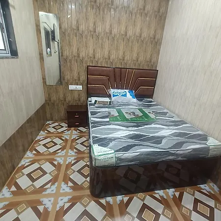 Hotel Bhagirath *