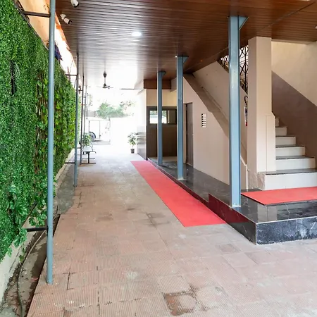 Hotel Metroplex Near Bkc Mumbai