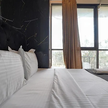 Hotel Riddhi Siddhi Parle 2*