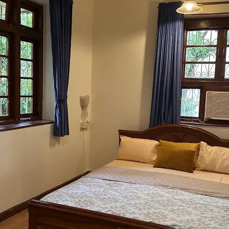 House Of Bandra Apartment Mumbai