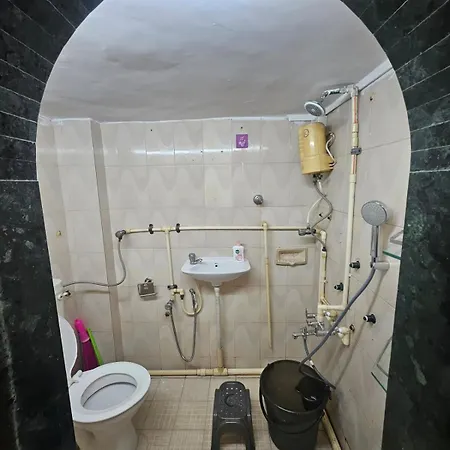 Apartment Retro Bandra - Cozy Comfort In A Heritage Village Mumbai
